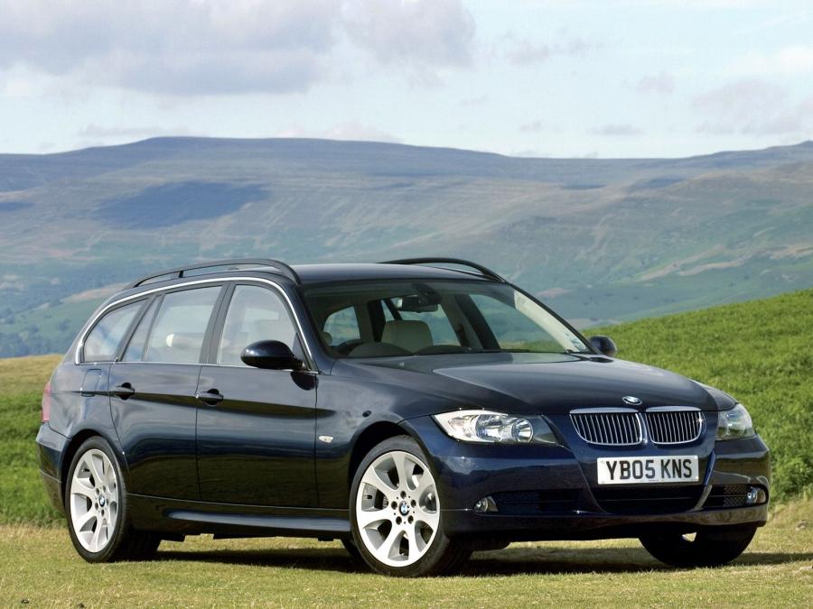  BMW 325i Touring 2006 года  (UK) (фото 10 из 10)